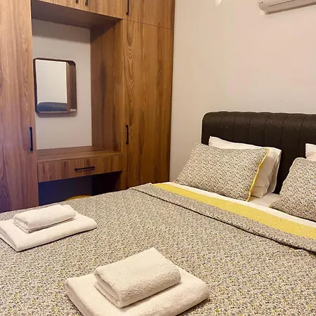 Apartment Hayat